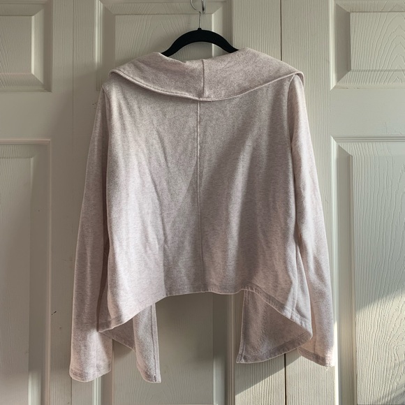 Champions Athletic Sweater - Picture 2 of 5